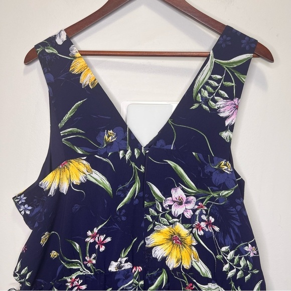 Reitman's Floral Navy Blue Wide Leg Cropped Jumpsuit Size XXL - Picture 4 of 10